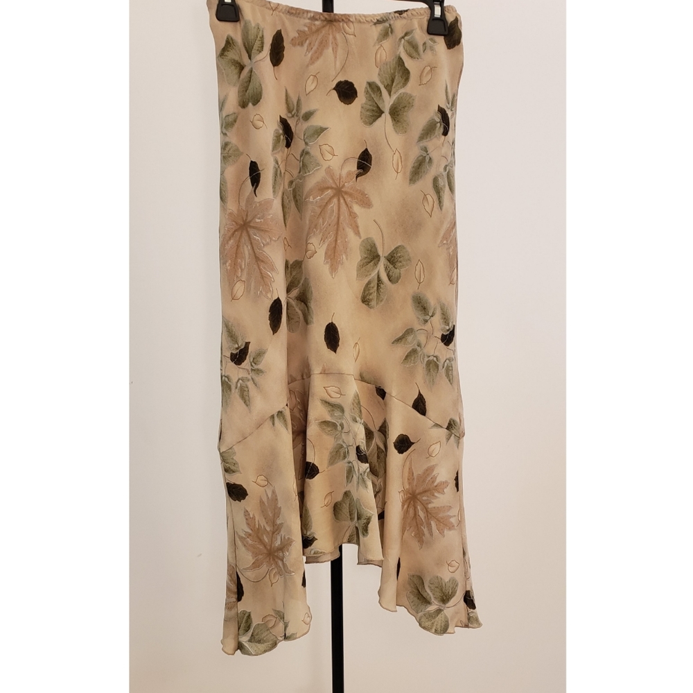 High-low skirt